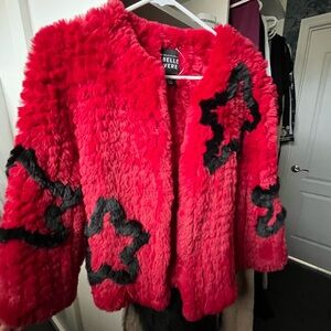 Red and Black star EUC sz. XS super soft faux fur jacket3/4 length sleeve
